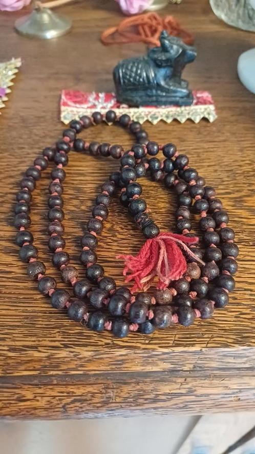 Chandan Mala van Sandelhout, Sieraden, Tassen en Uiterlijk, Kettingen, Nieuw, Overige materialen, Bruin, Ophalen of Verzenden