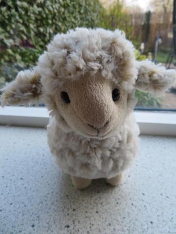 Schaap merk PIA International zacht krullerig velours beschikbaar voor biedingen