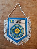 Zweedse Voetbalbond Wimpel vaantje vintage jaren 80, Ophalen of Verzenden, Zweden, Nederland, Nederland