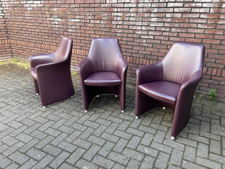 3x Leolux Lirio fauteuils / Eetkamerstoelen paars leer, Huis en Inrichting, Fauteuils, Zo goed als nieuw, Leer, 50 tot 75 cm, Minder dan 75 cm