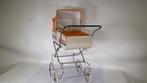 Vintage Poppenwagen – Jaren ’70 Oranje/Wit, Kinderen en Baby's, Speelgoed | Poppen, Ophalen of Verzenden, Gebruikt, Babypop