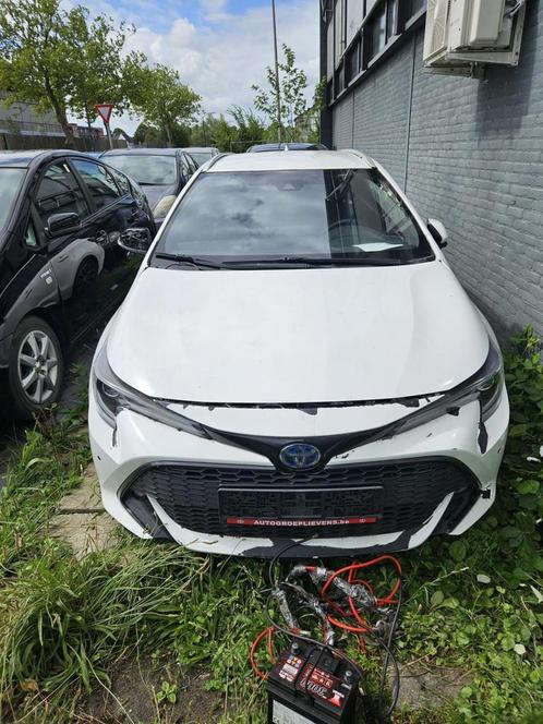 Toyota Corolla 1.8 HYBRIDE ACTIVE, Auto's, Toyota, Bedrijf, Te koop, Corolla, Hybride Elektrisch/Benzine, Stationwagon, Automaat