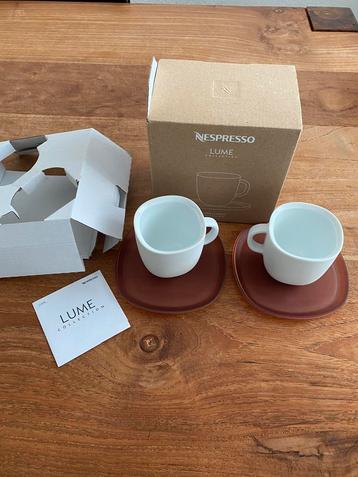 Nespresso Lume Longo kopjes+schtotels beschikbaar voor biedingen