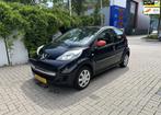 Peugeot 107 1.0-12V XS 77000 dkm met Airco 5drs, Voorwielaandrijving, Euro 5, Gebruikt, 4 stoelen