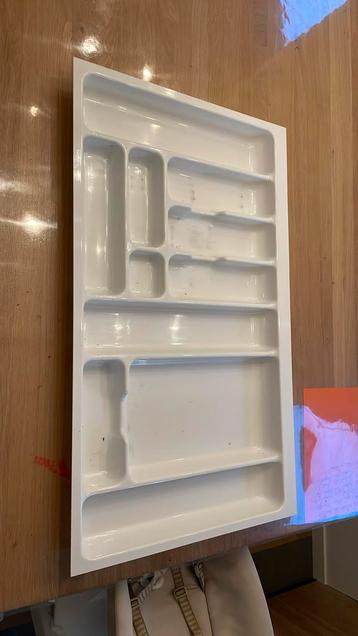 Gratis af te halen: bestekbak voor in bestekla 82x48 cm beschikbaar voor biedingen