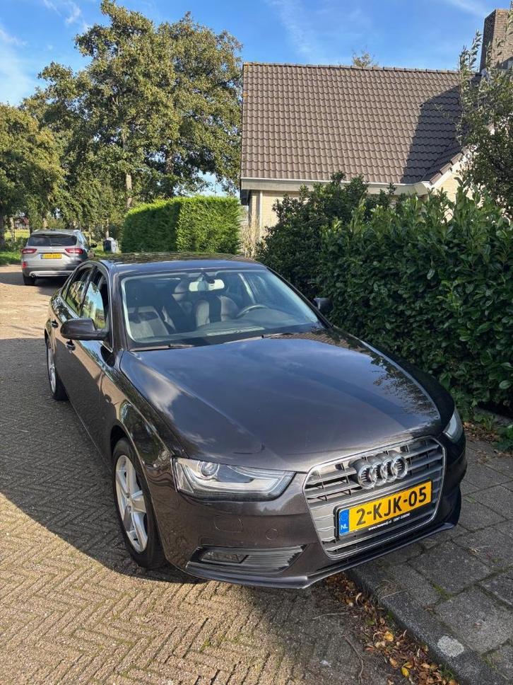 Audi A4 1.8TFSI 125KW 2013 Grijs, Auto's, Audi, Particulier, A4, ABS, Airbags, Airconditioning, Alarm, Bluetooth, Boordcomputer