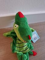 Knuffel handpop draak Sprookjesboom groen rood K7910, Ophalen of Verzenden, Zo goed als nieuw, Overige typen
