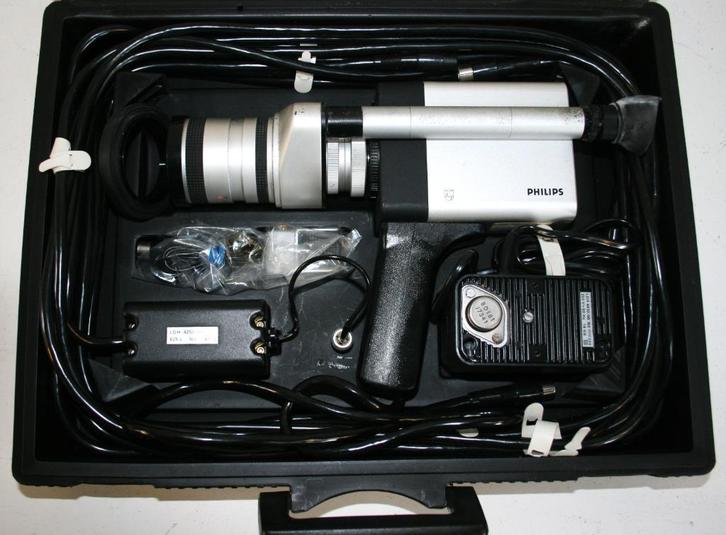 Philips LDH 63.07 00 analoge videocamera set, bieden va €60, Audio, Tv en Foto, Videocamera's Analoog, Camera, Overige soorten
