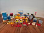 Playmobil keuken 5329 en poetsvrouw 5271, Ophalen of Verzenden, Zo goed als nieuw