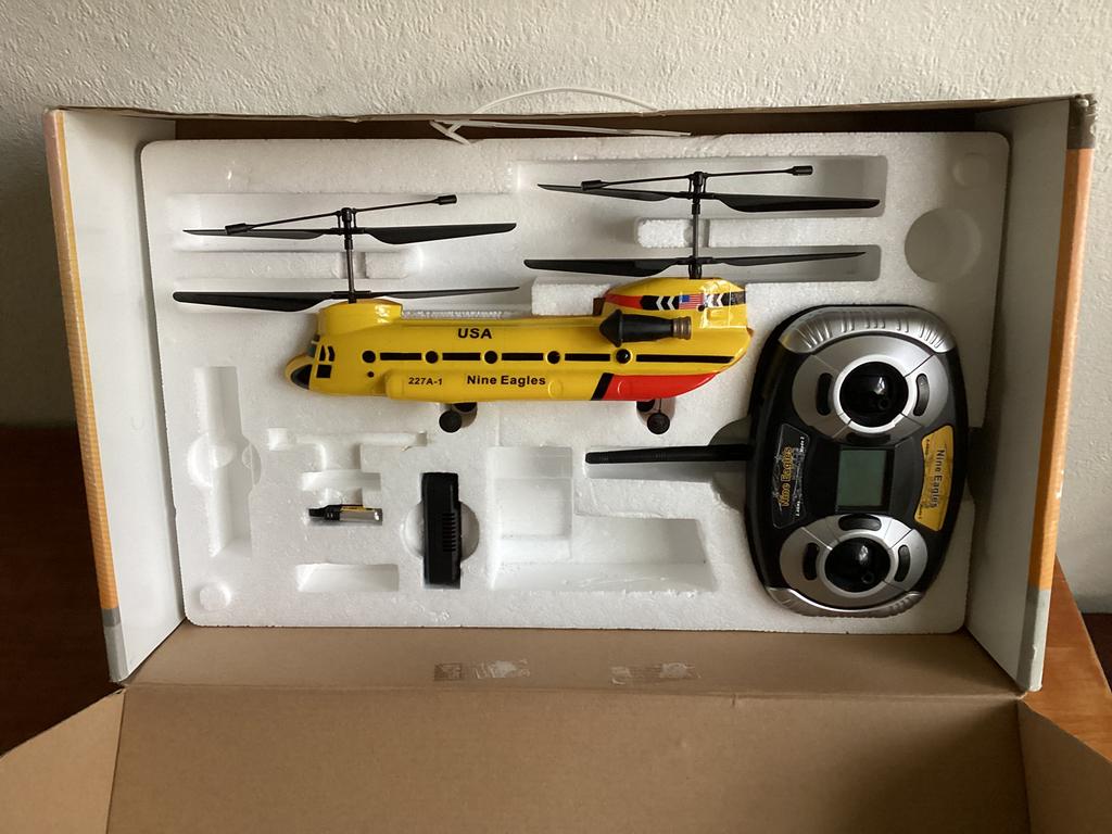 Nine Eagles multicopter- R/c227A1 (lees de tekst), Hobby en Vrije tijd, Modelbouw | Radiografisch | Helikopters en Quadcopters