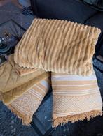 Kussen,overtrekken en plaid, Huis en Inrichting, Woonaccessoires | Plaids en Woondekens, Ophalen of Verzenden, Zo goed als nieuw