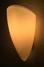 2x Wandlamp wand lamp melkglas, identiek, Huis en Inrichting, Lampen | Vloerlampen, Ophalen of Verzenden, Gebruikt, Glas, Minder dan 100 cm