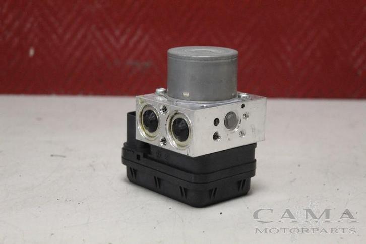 ABS POMP Yamaha YZF R3 R25 2014-2018 (YZF-R25 YZF-R3 BR5), Motoren, Onderdelen | Yamaha, Gebruikt