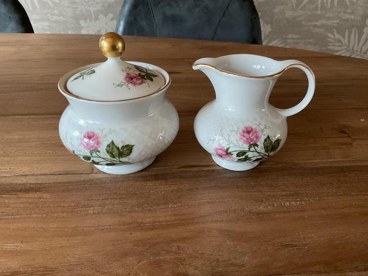 Vintage roomstelletje, Antiek en Kunst, Antiek | Servies los, Ophalen of Verzenden