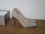 Nr.37: Mooie schoenen met hoge hak van Peter Kaiser maat 8, Kleding | Dames, Schoenen, Peter Kaiser, Beige, Ophalen of Verzenden