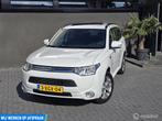 Mitsubishi Outlander 2.0 PHEV Instyle|Dealeronderhoud|1e eig, Auto's, 4 cilinders, Wit, Bedrijf, Vierwielaandrijving