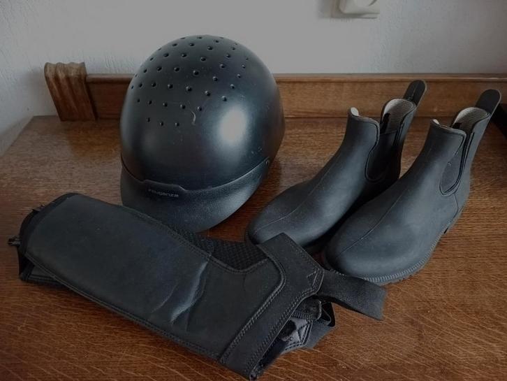 Paardrijlaarzen, cap en chaps mt 33, Dieren en Toebehoren, Paardrijkleding, Zo goed als nieuw, Kinderen, Overige typen, Overige soorten
