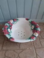 Vintage brocante aardewerk vergiet aardbeien gemerkt, Ophalen of Verzenden
