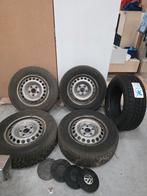 Winterbanden 215/65 R16 VW Transporter + 1 losse band, Auto diversen, Overige Auto diversen, Ophalen