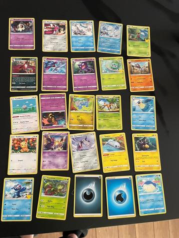 Set van 65 Pokémonkaarten beschikbaar voor biedingen