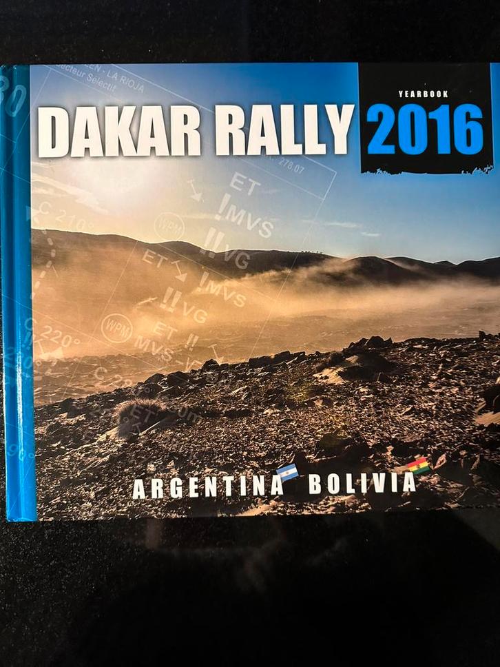S. Lobregt - Dakar rally Yearbook 2016, Boeken, Sportboeken, Nieuw, Balsport, Ophalen of Verzenden