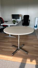 Tafel rond 74 cm hoog, Ophalen, 50 tot 100 cm, Geen, Geen