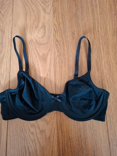 NIEUW zwarte bh 80C met beugel Zeeman, Kleding | Dames, Ondergoed en Lingerie, BH, Zwart, Ophalen of Verzenden