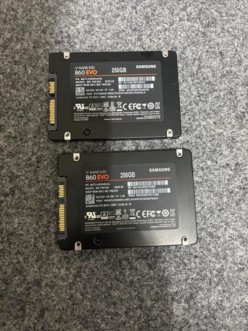 2x Samsung 860 EVO 250GB SSD - Getest! beschikbaar voor biedingen