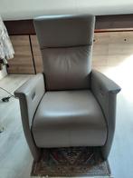 prominent opstastoel leder, Huis en Inrichting, Fauteuils, Ophalen, Minder dan 75 cm, Leer, Zo goed als nieuw