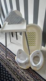 Baby uitzet: Kinderstoel, badje en potje, Ophalen of Verzenden, Gebruikt