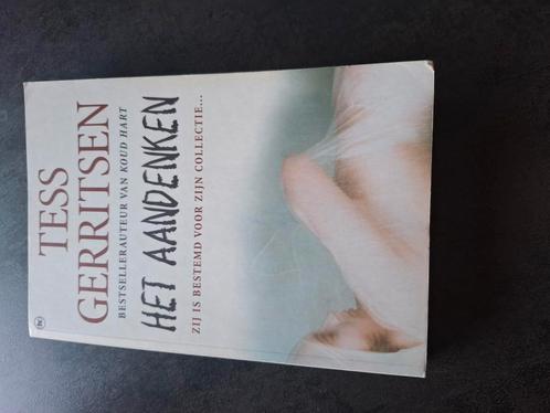 Tess Gerritsen - Het aandenken, Boeken, Thrillers, Zo goed als nieuw, Nederland, Ophalen of Verzenden