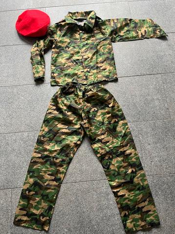 Carnaval legerpak maat 146 beschikbaar voor biedingen