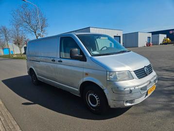 Volkswagen T5 2007 1.9 tdi. L2h1 marge !!! beschikbaar voor biedingen