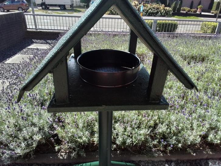 Voederhuis, Tuin en Terras, Vogelhuisjes en Vogelbaden, Gebruikt, Ophalen