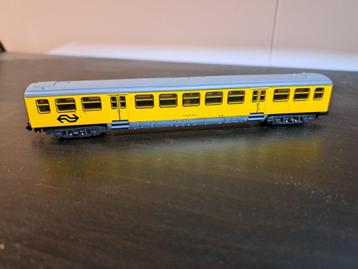 NS Plan E begeleidingsrijtuig (Minitrix 13128) beschikbaar voor biedingen