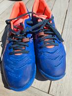 Asics hockey schoenen 41.5, Sport en Fitness, Hockey, Ophalen, Zo goed als nieuw, Schoenen