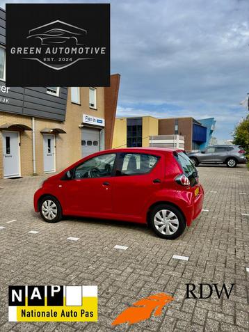 Toyota Aygo 1.0 VVT-i Now | Airco | Nieuwe APK | 1e eigenaar beschikbaar voor biedingen