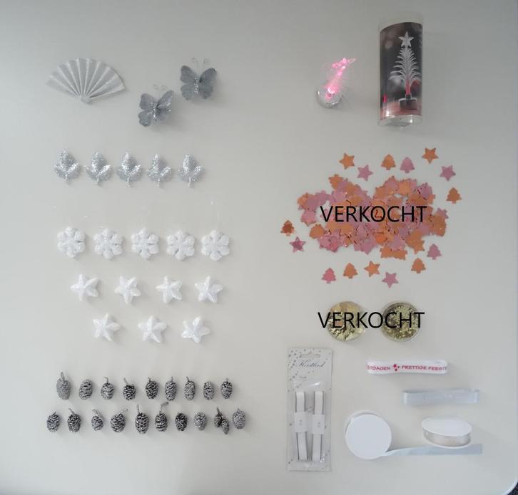 Mooie nieuwe kerstspulletjes decoratie + 5 soorten kerstlint, Diversen, Kerst, Nieuw, Ophalen of Verzenden