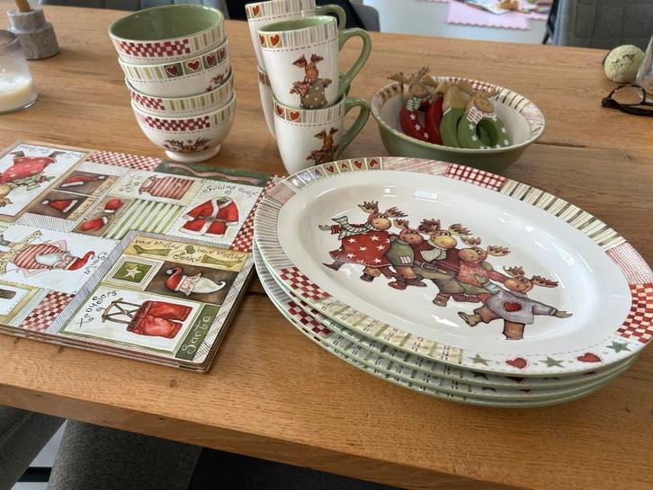 Jet Ter Steege Kerst Servies - Herten, Huis en Inrichting, Keuken | Servies, Zo goed als nieuw, Compleet servies, Overige stijlen
