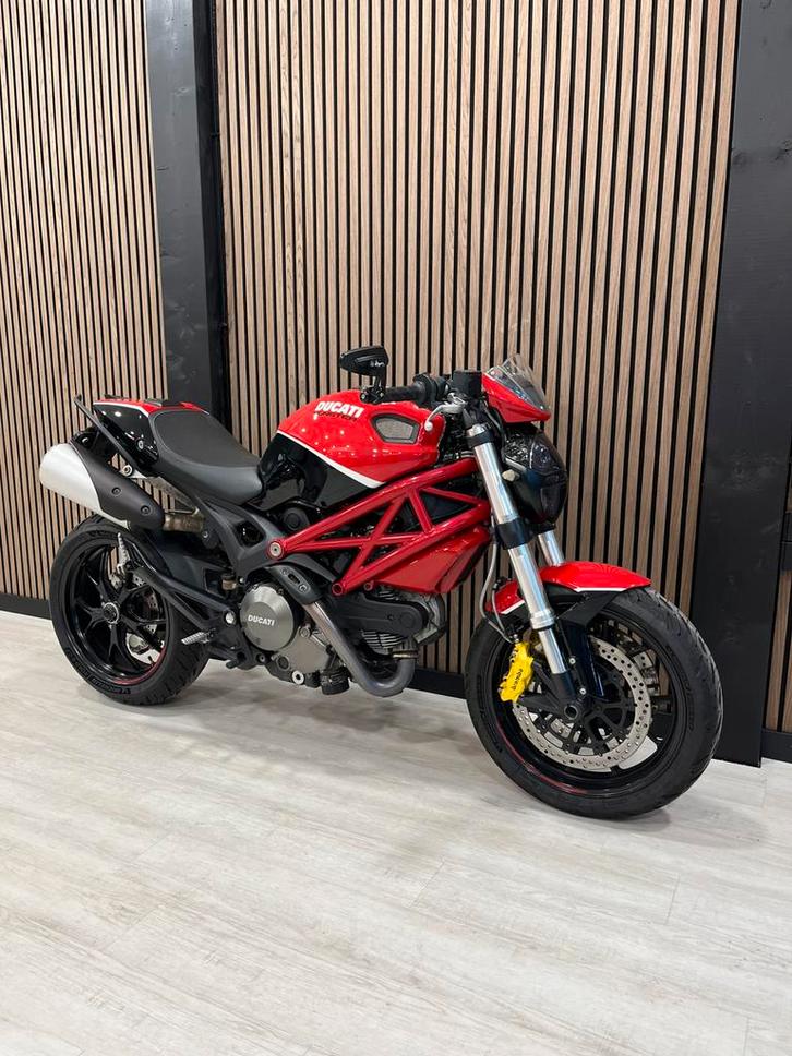 Ducati Monster 796 ABS, Motoren, Motoren | Ducati, Bedrijf, Naked bike, meer dan 35 kW, 2 cilinders, Motorrijbewijs A, ABS, LED Verlichting