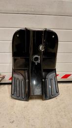 Vespa s beenschild glans zwart, Fietsen en Brommers, Brommeronderdelen | Scooters, Ophalen of Verzenden