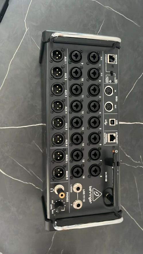 Behringer XR18 digitale mixer, Muziek en Instrumenten, Mengpanelen, Zo goed als nieuw, 10 tot 20 kanalen, Ophalen of Verzenden