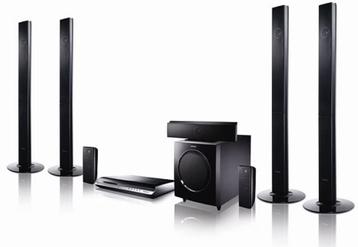 Surround sound set, defecte blue-ray speler beschikbaar voor biedingen