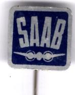 SAAB donkerblauw op blik auto/vliegtuig speldje ( C_239 ), Verzamelen, Speldjes, Pins en Buttons, Verzenden, Zo goed als nieuw