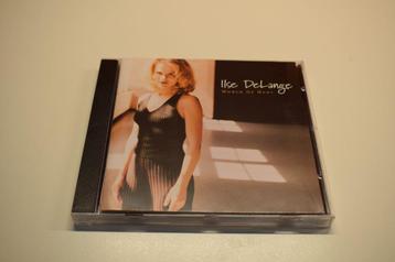Ilse DeLange - World of hurt beschikbaar voor biedingen