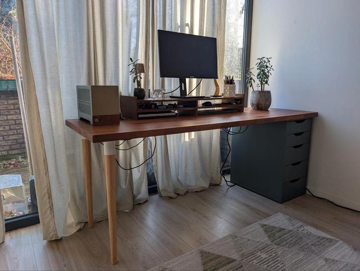 Custom Ikea bureau met monitorstandaard en ladeblok, Huis en Inrichting, Bureaus, Zo goed als nieuw, Bureau, Ophalen