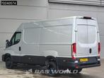 Iveco Daily 35C18 3.0L Black Edition Automaat 180PK L2H2 Dub, Auto's, Automaat, Euro 6, 4 cilinders, Iveco