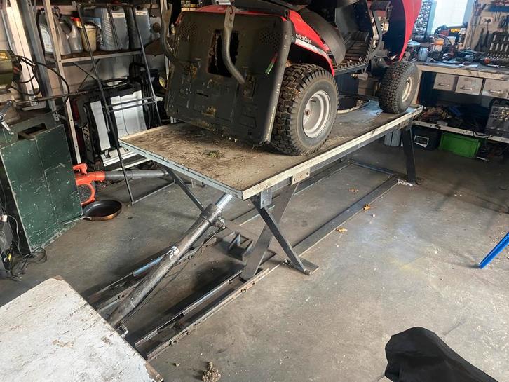 Poetsbrug 2000kg 220v, Auto diversen, Autogereedschap, Gebruikt, Ophalen