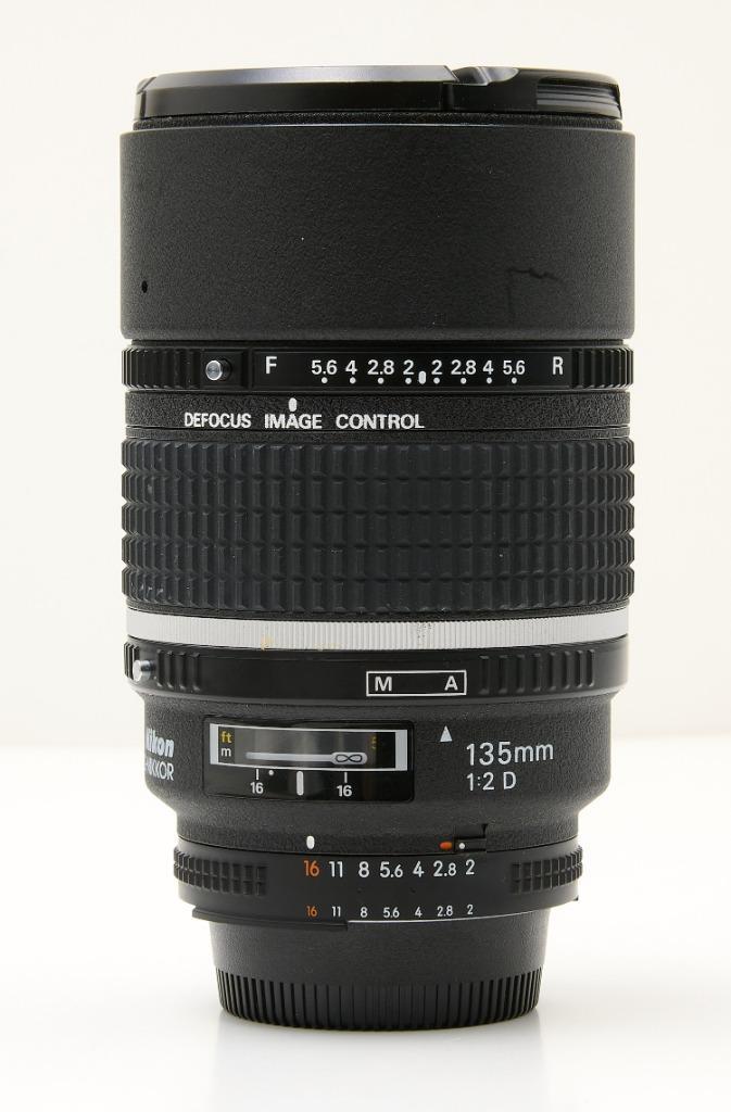 Nikon AF DC Nikkor 135mm f/2D, Audio, Tv en Foto, Fotografie | Lenzen en Objectieven, Zo goed als nieuw, Standaardlens, Ophalen