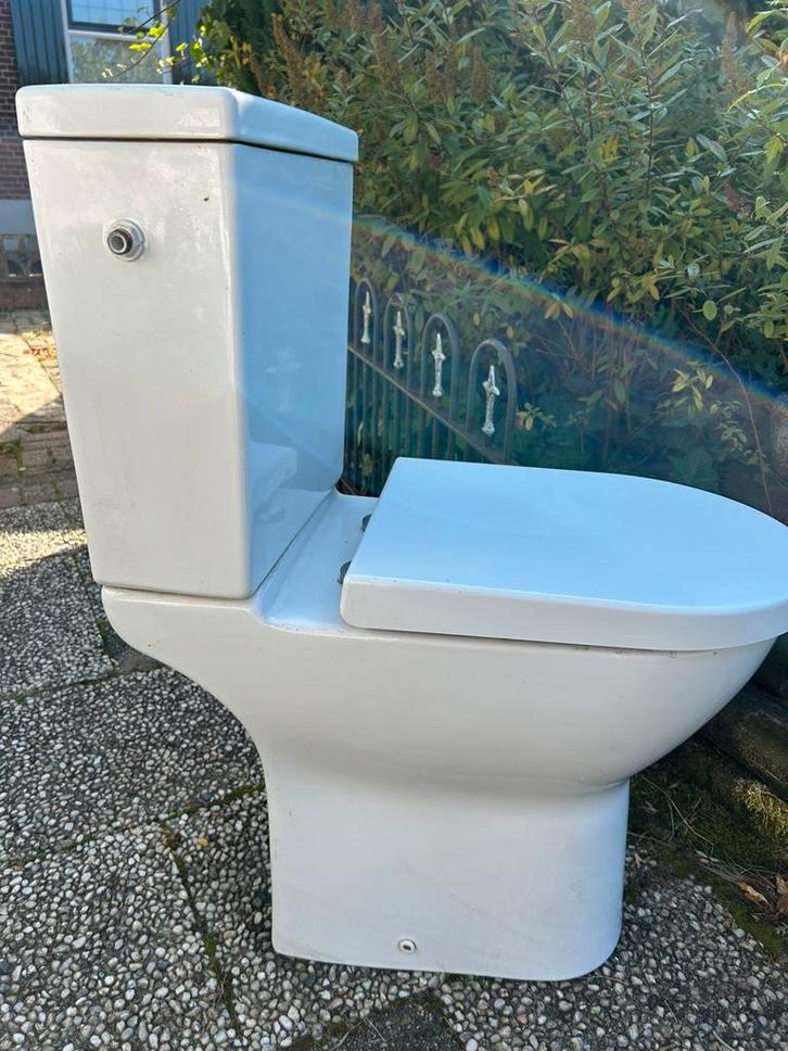 Verhoogd senioren toilet, Doe-het-zelf en Verbouw, Sanitair, Zo goed als nieuw, Toilet, Ophalen